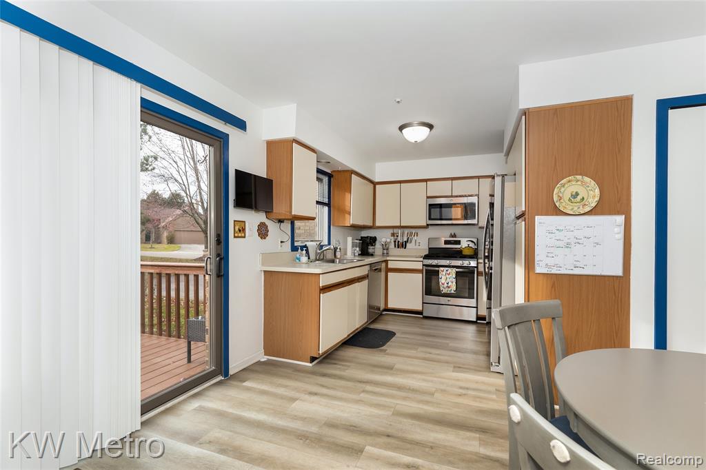 6129 Westbrooke Drive, West Bloomfield, MI — Photo 16