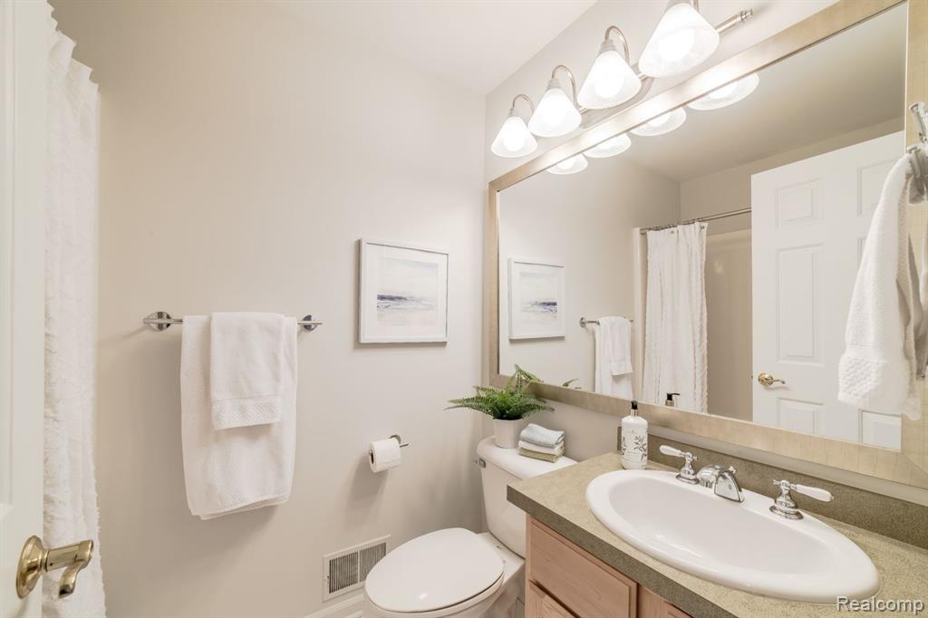 7191 ELDERWOOD Circle, Clarkston, MI — Photo 42