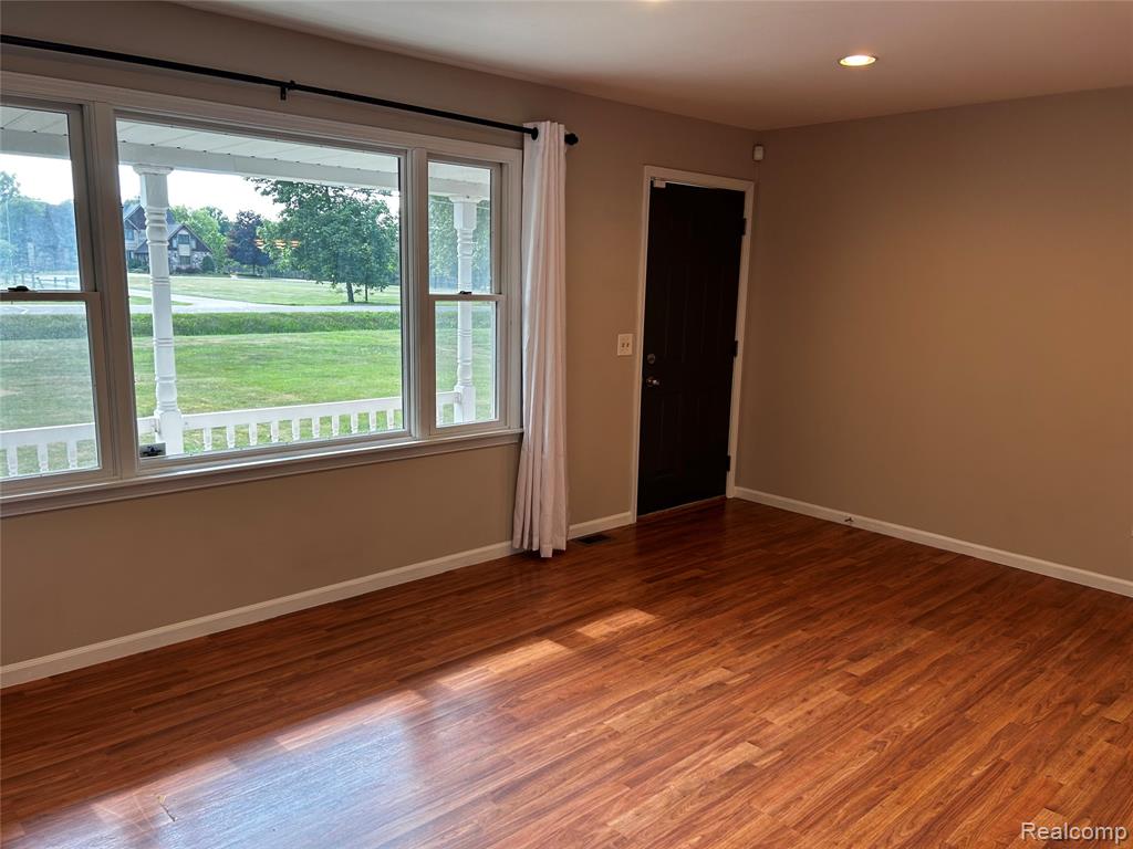5440 Deland Road, Flushing, MI 48433 — Photo 6