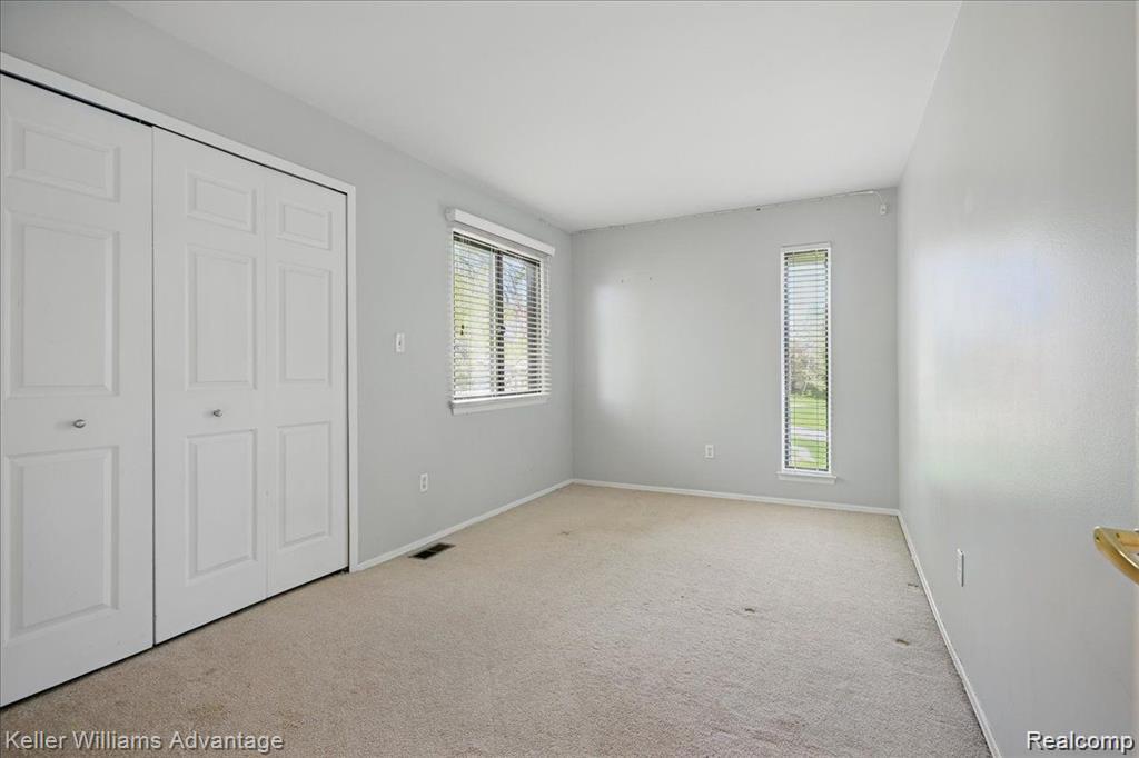5321 Fairway Lane, West Bloomfield, MI 48323 — Photo 22