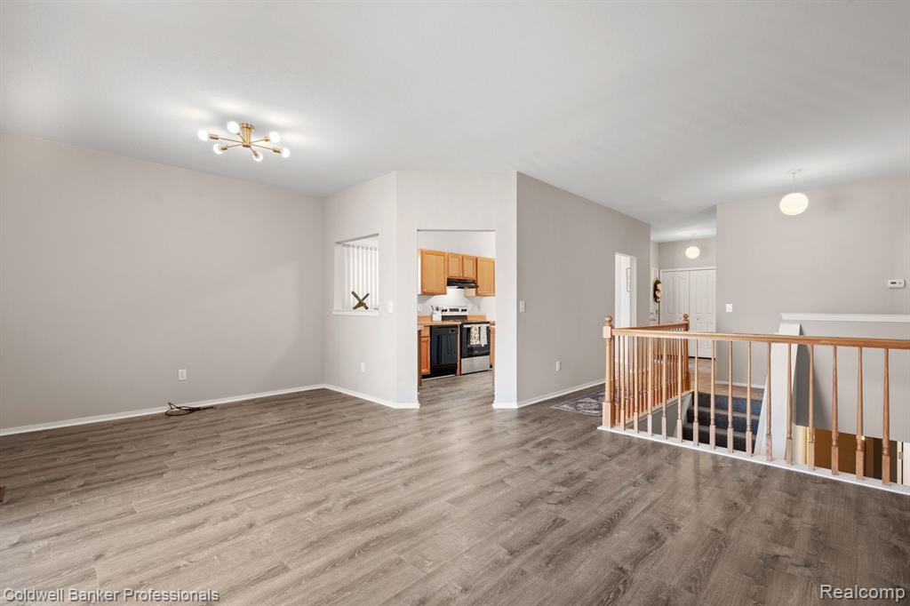 6769 QUAIL RUN Circle N, Westland, MI — Photo 3