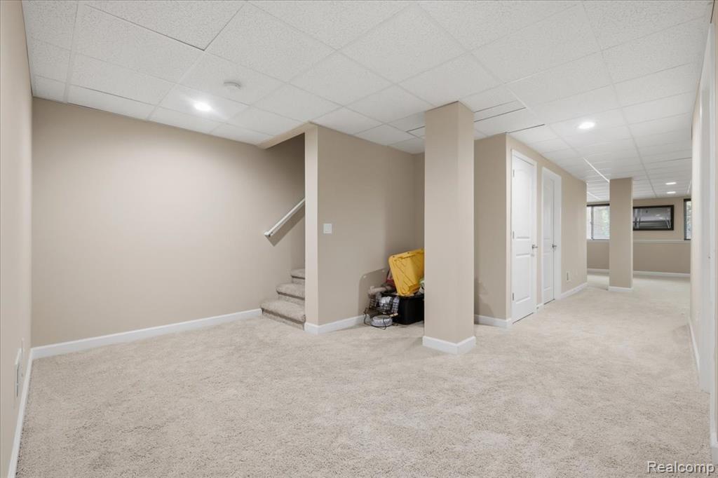 4810 E Stonegate Circle, Lake Orion, MI — Photo 41