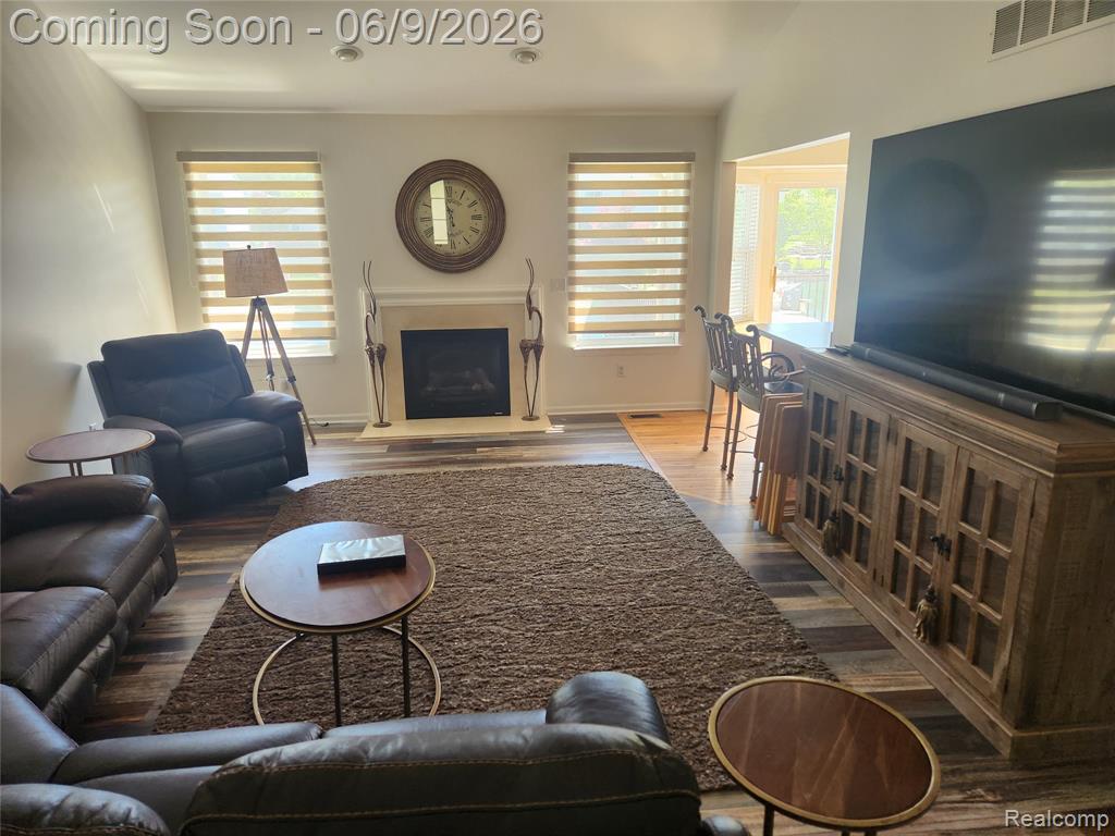 7155 Belle Pointe Drive, Belleville, MI 48111 — Photo 14