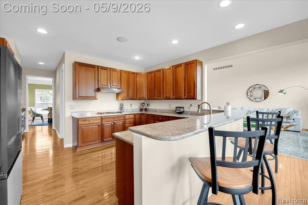 3881 High Grove Way, Lake Orion, MI — Photo 11