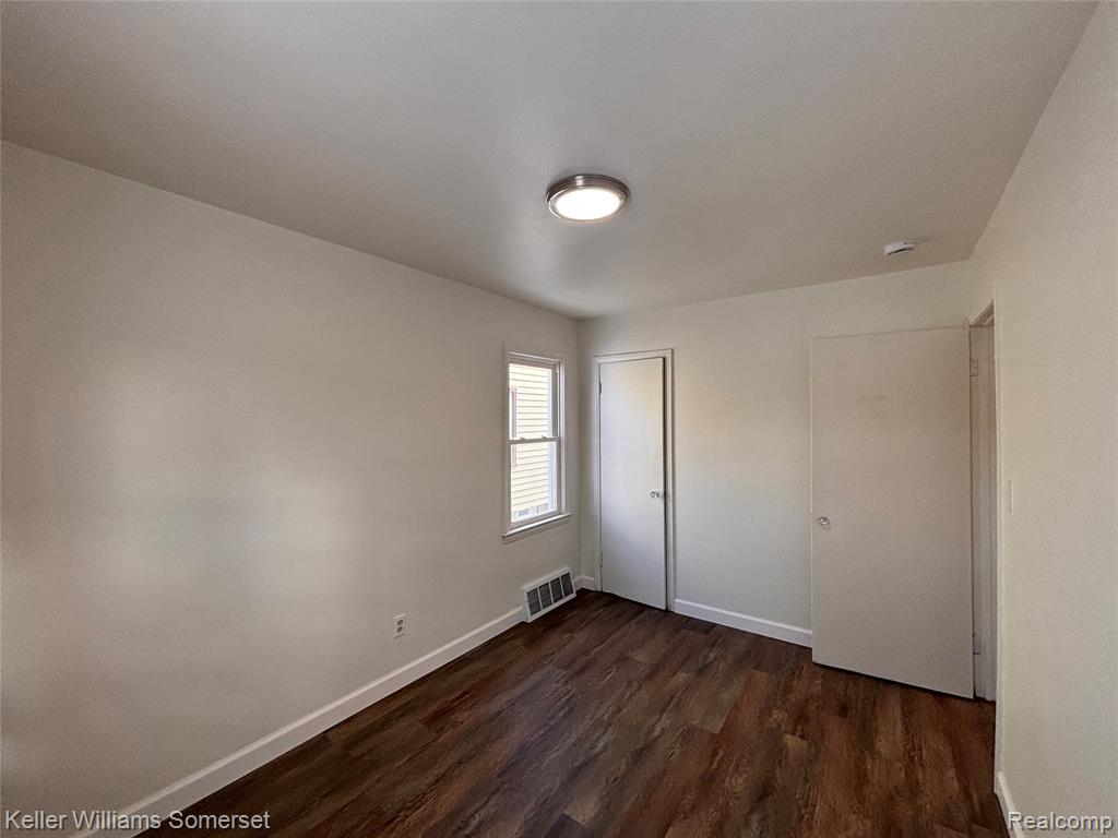 19425 Fenmore Street, Detroit, MI 48235 — Photo 5