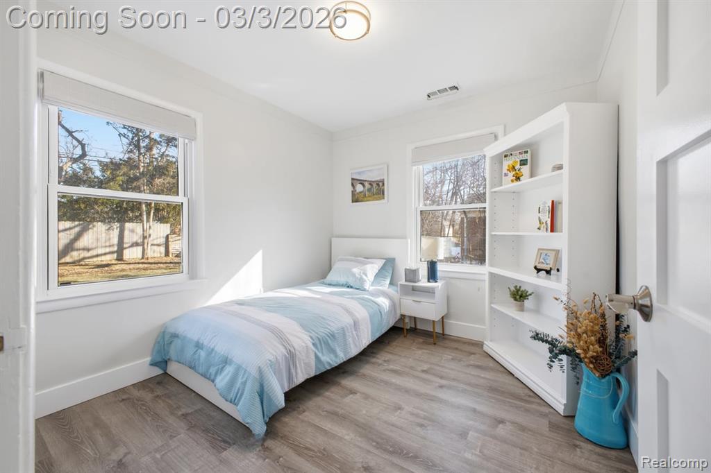 16256 W 13 Mile Road W, Beverly Hills, MI 48025 — Photo 9