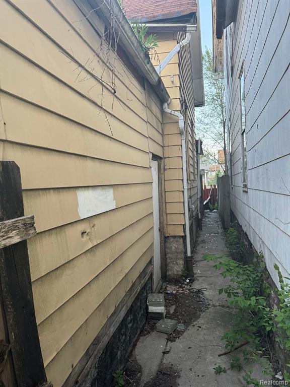 2021 Junction Street, Detroit, MI 48209 — Photo 5