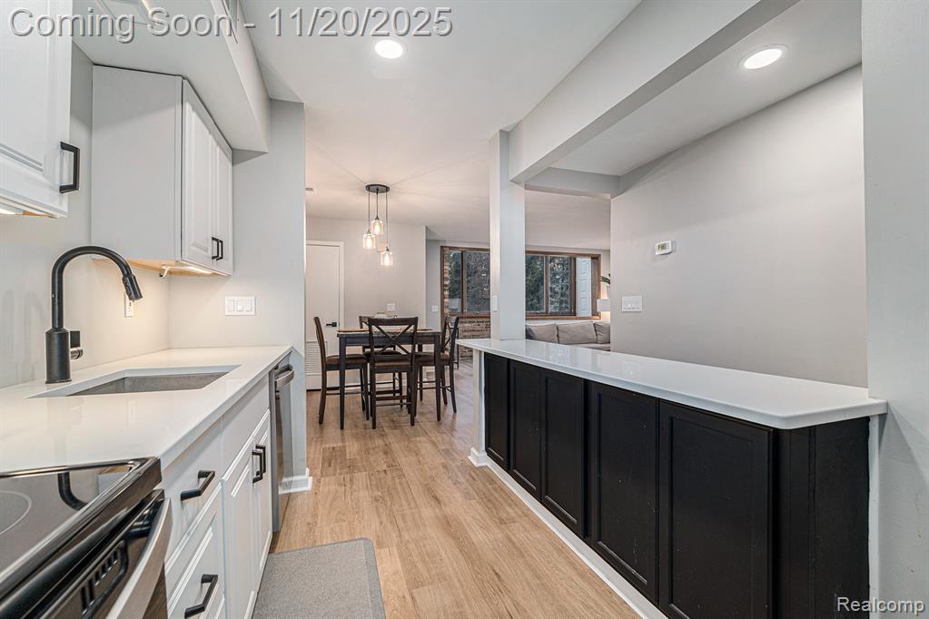 102 Pinewood Circle, Plymouth, MI 48170 — Photo 13
