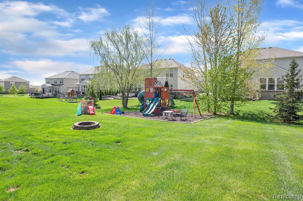 57879 CIDER MILL Drive, New Hudson, MI 48165 — Photo 70