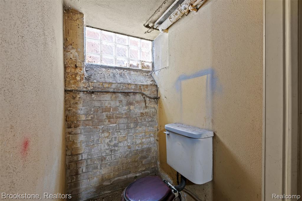 18215 Parkside Street, Detroit, MI 48221 — Photo 44