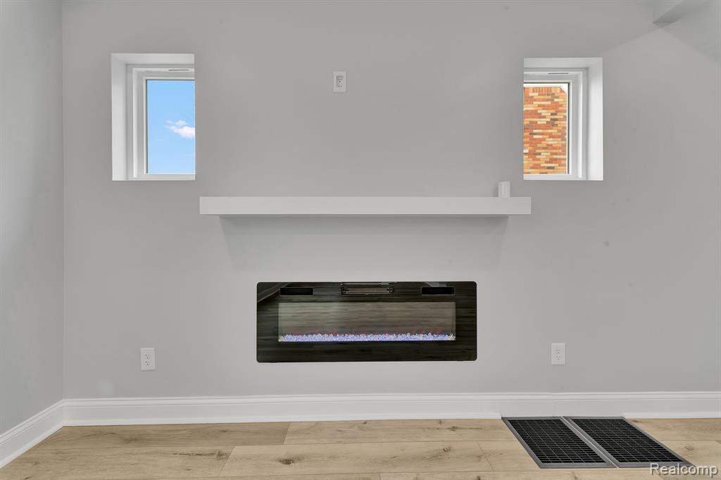 5291 Devonshire Road, Detroit, MI 48224 — Photo 7