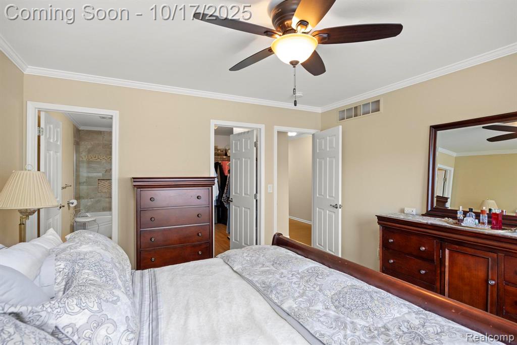 7109 Bluewater Drive, Clarkston, MI 48348 — Photo 14