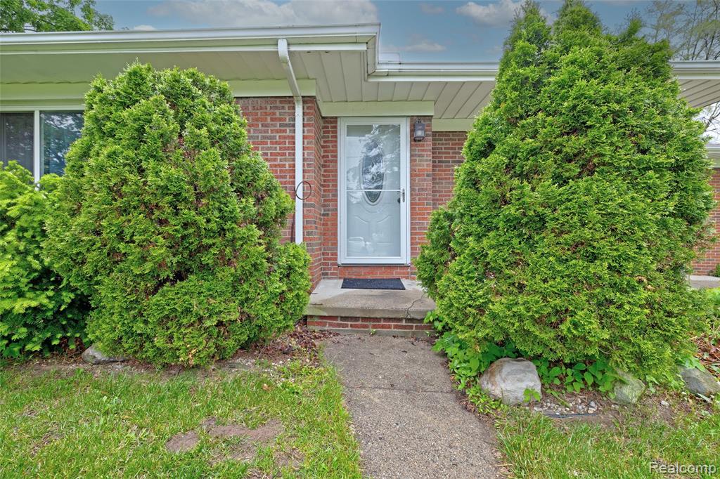 4127 N State Road, Davison, MI 48423 — Photo 2