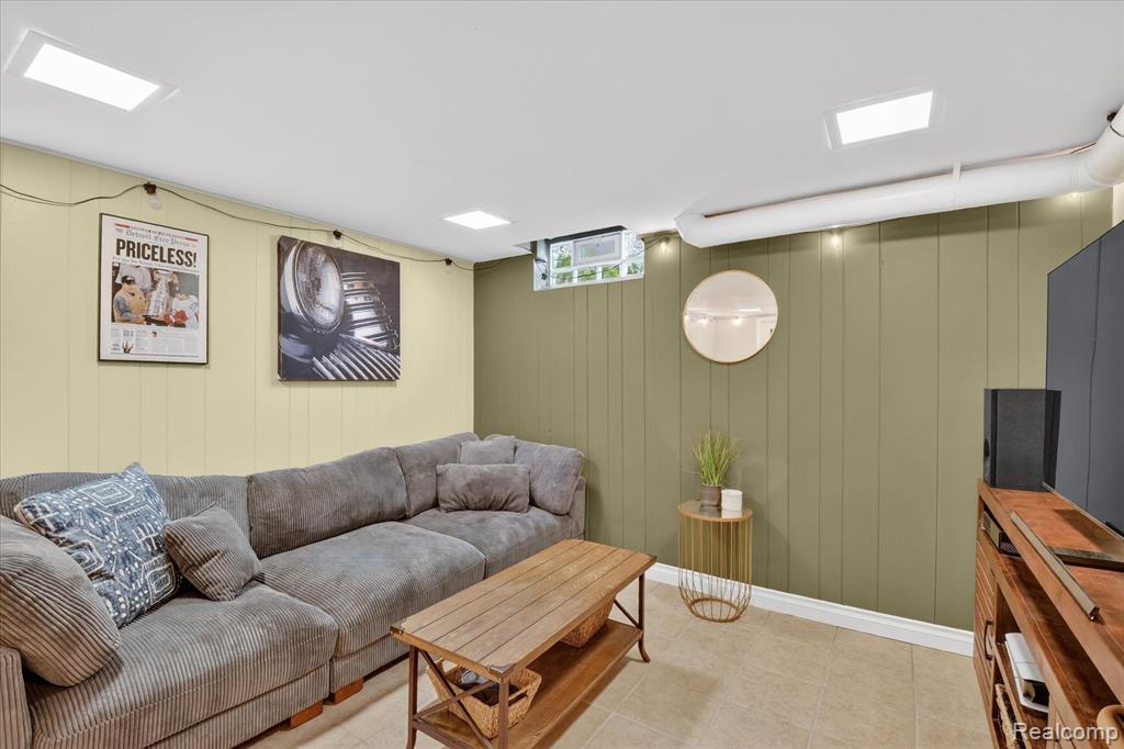 1900 Wickham Street, Royal Oak, MI 48073 — Photo 28