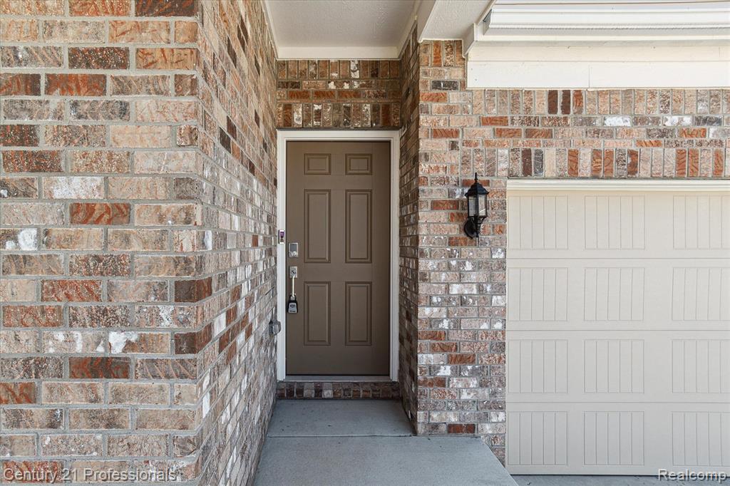 2843 DILLON Drive, Ann Arbor, MI 48105 — Photo 5