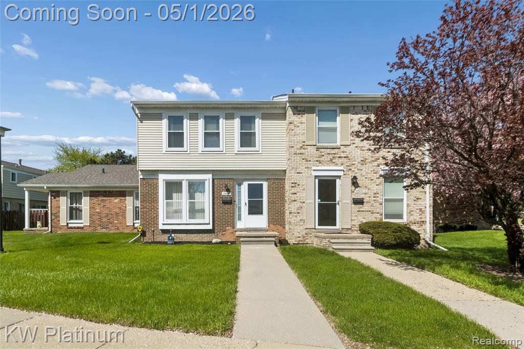 29061 E Brittany Court, Roseville, MI 48066 — front exterior