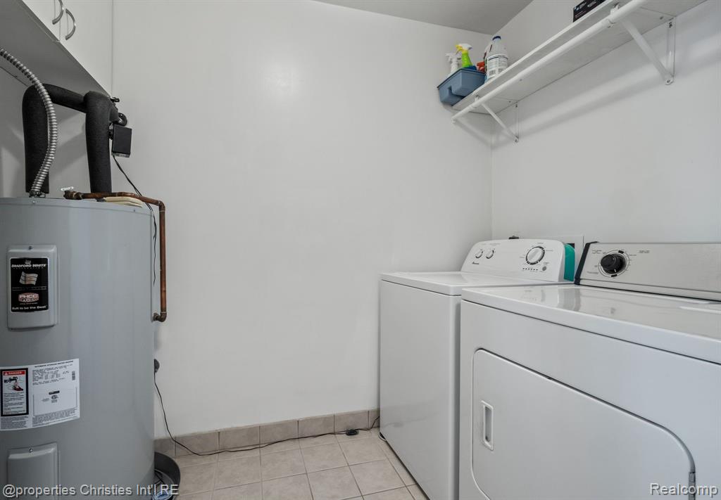 23414 Middlebelt Road, Farmington Hills, MI 48336 — Photo 11