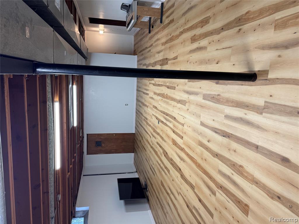 8309 Potomac Street, Center Line, MI 48015 — Photo 16