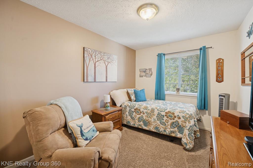 618 Bluebird Lane, Pinckney, MI 48169 — Photo 23