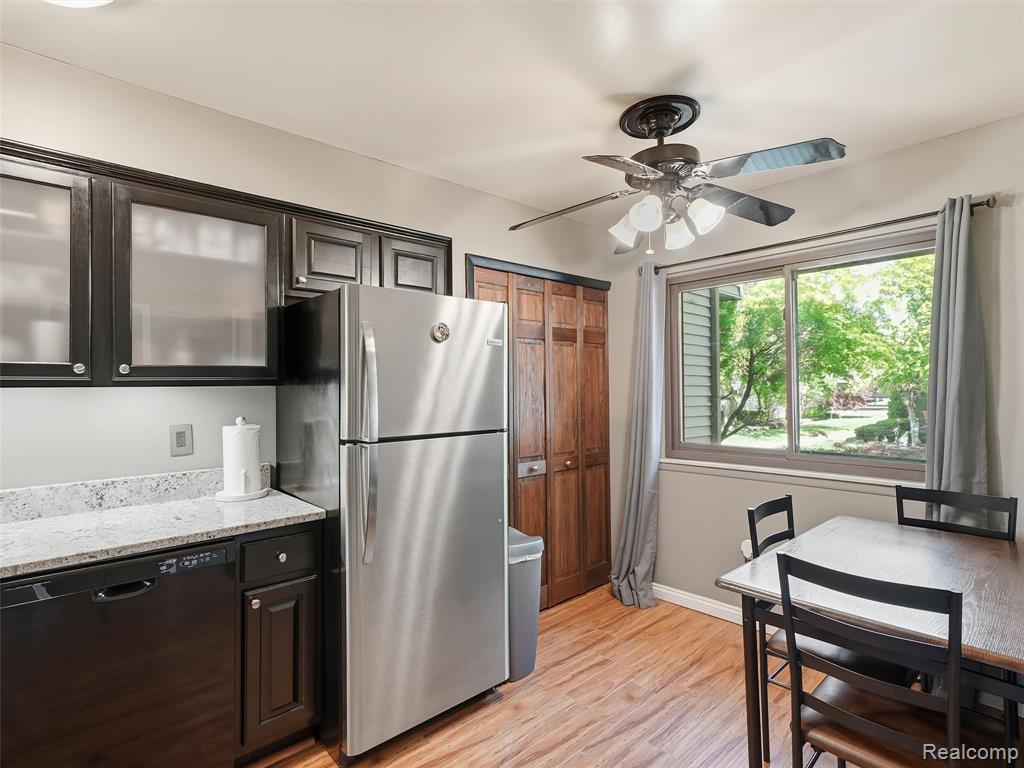 50656 Jefferson Avenue, C7, New Baltimore, MI 48047 — Photo 6