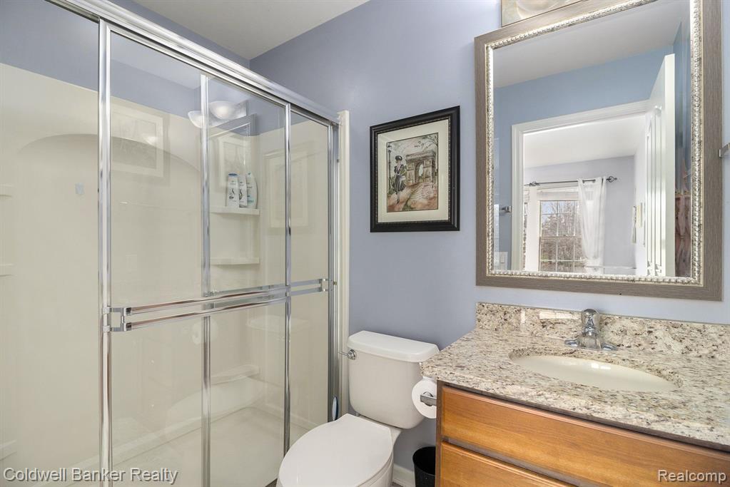 48520 Antique, Canton, MI 48187 — Photo 27