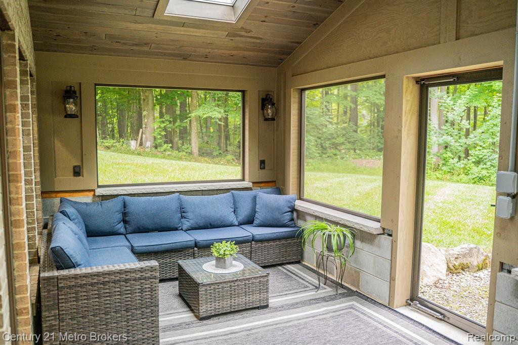 4191 Crystal Creek Estates, Lapeer, MI 48446 — Photo 28