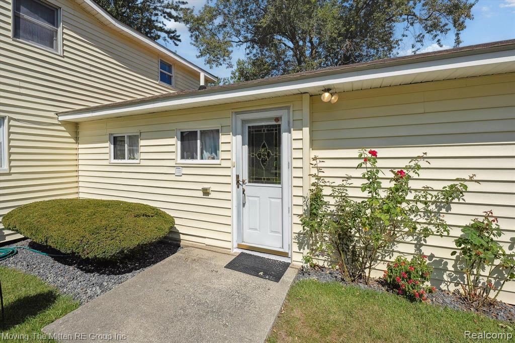 43832 ROBSON Road, Van Buren, MI 48111 — Photo 55