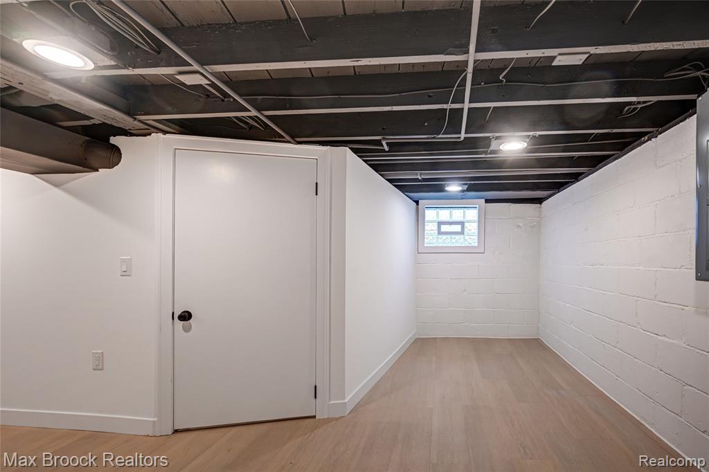 409 Baldwin Avenue, Royal Oak, MI 48067 — Photo 42