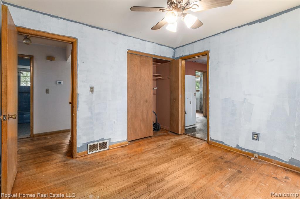 915 Englewood Avenue, Royal Oak, MI 48073 — Photo 20