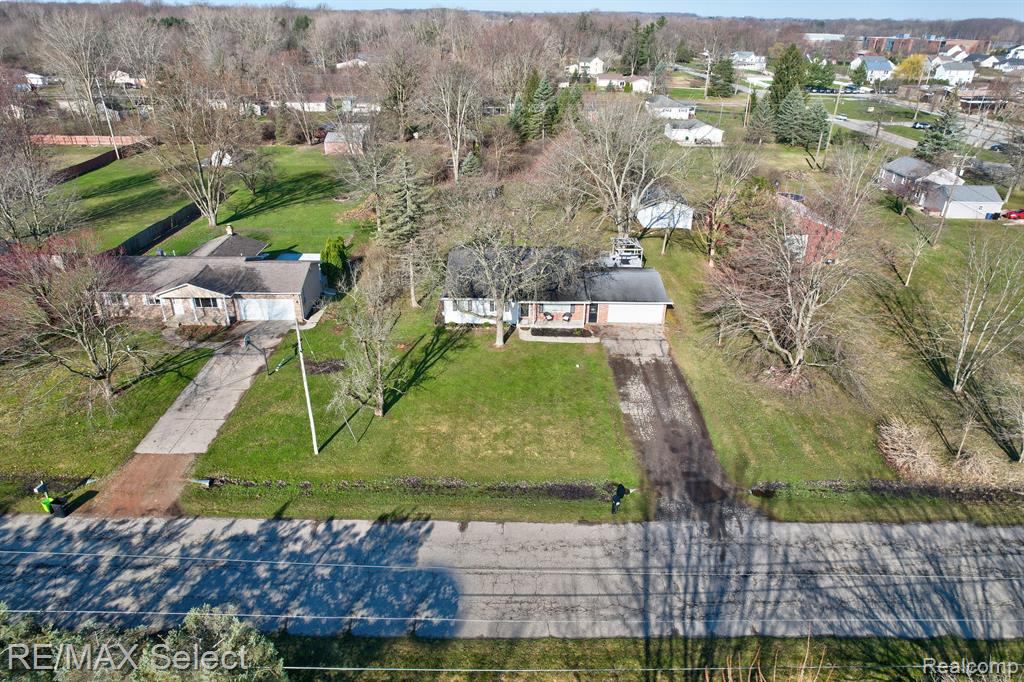 7028 RIEGLER Street, Grand Blanc, MI 48439 — Photo 32