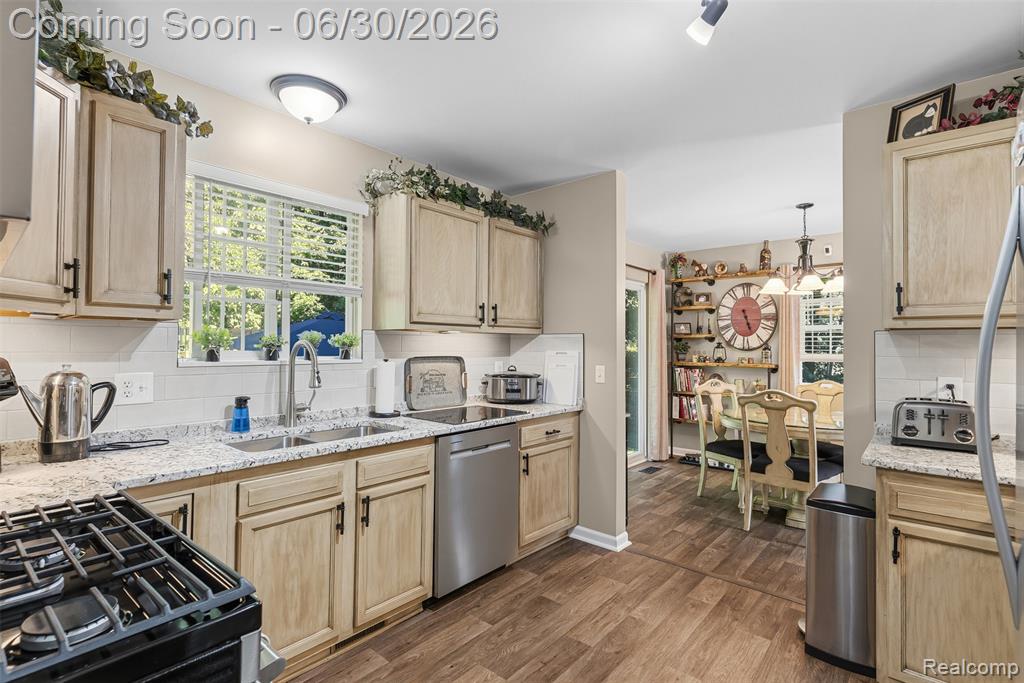 7223 Windbury Lane, Flint, MI 48507 — Photo 14