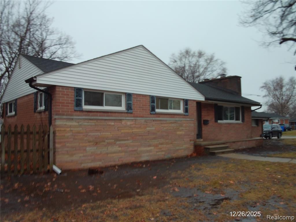 4656 Toepfer Road, Warren, MI 48091 — front exterior