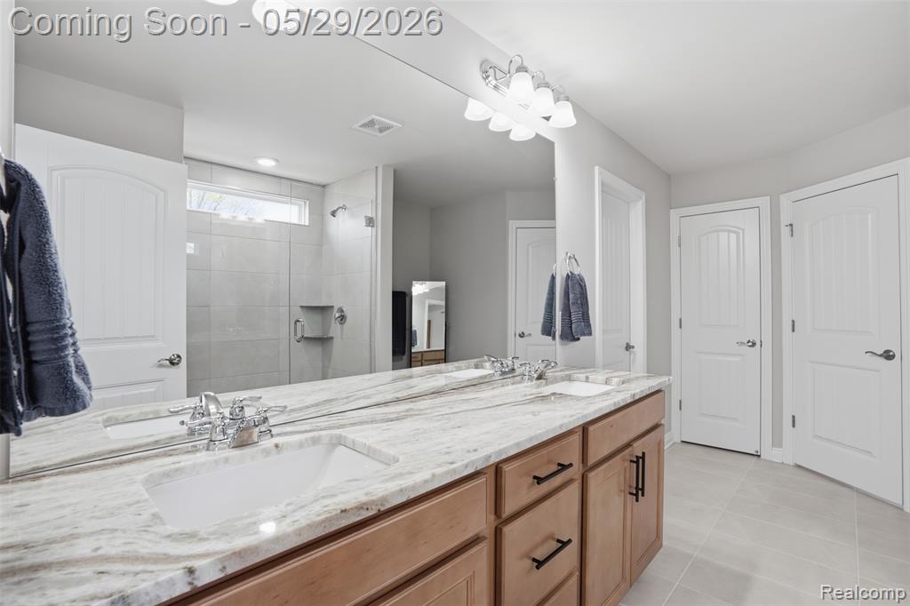 6111 Kingsley Court, Clarkston, MI — Photo 27
