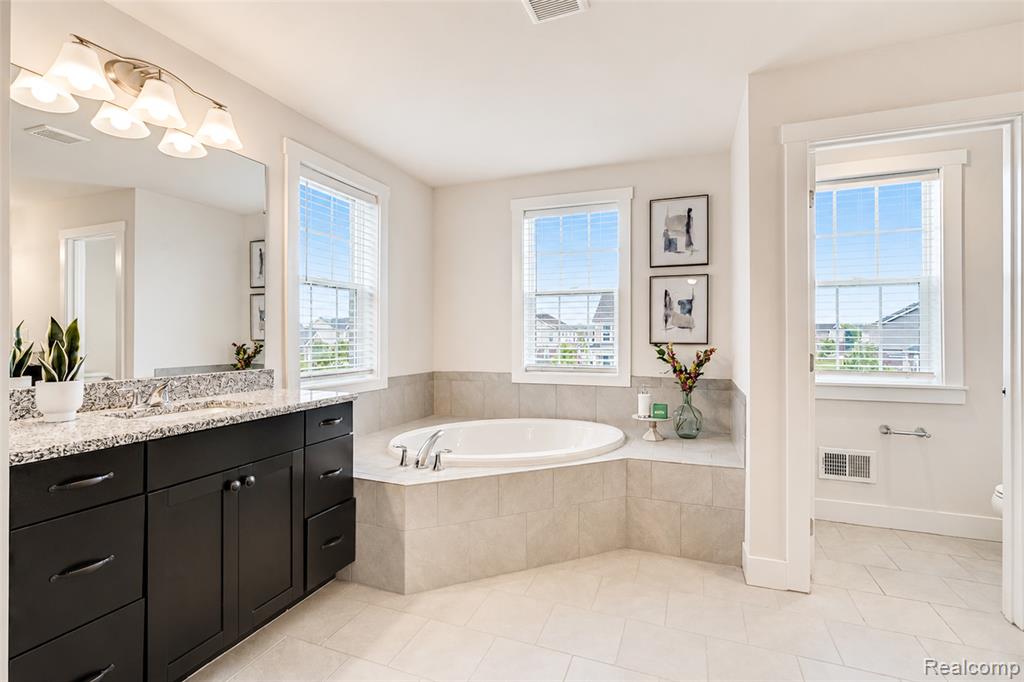 51040 Woodford Drive, Canton, MI 48188 — Photo 42