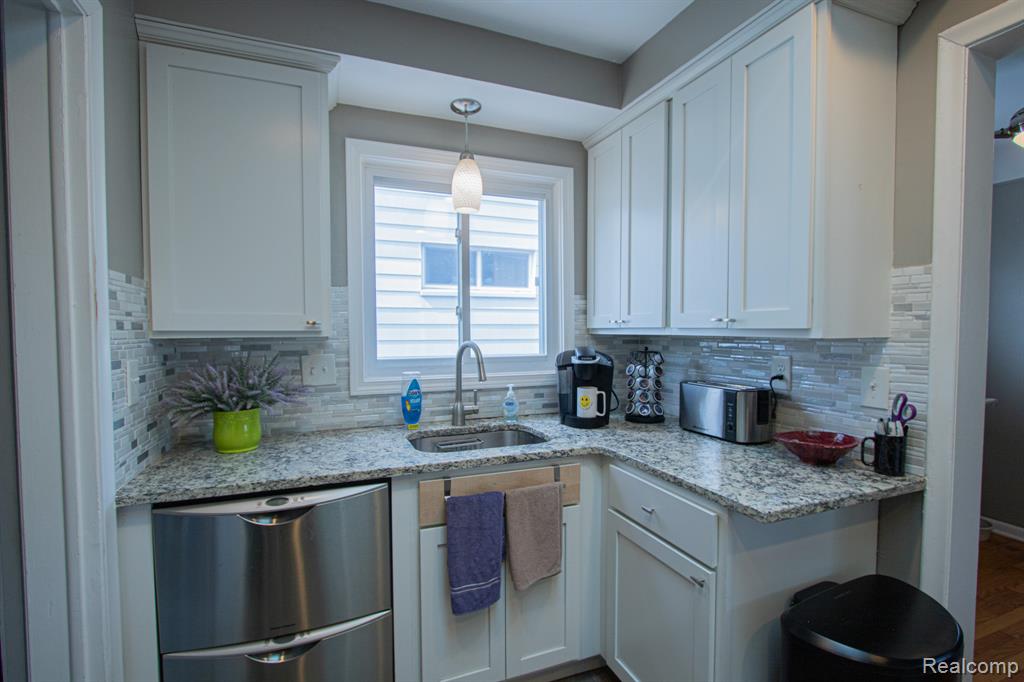 27825 Garfield Street, Roseville, MI 48066 — Photo 11