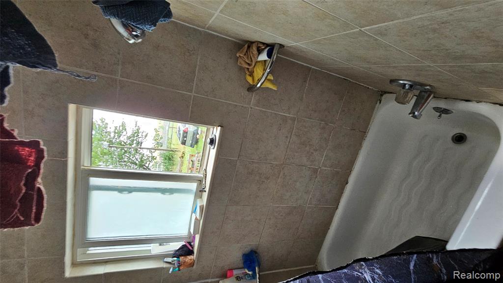 5243 Neff Avenue, Detroit, MI 48224 — Photo 15