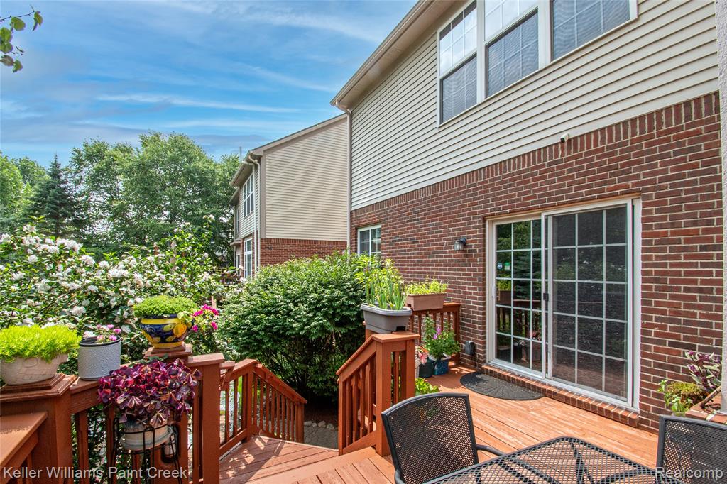 16550 Mulberry Way, Northville, MI 48168 — Photo 39