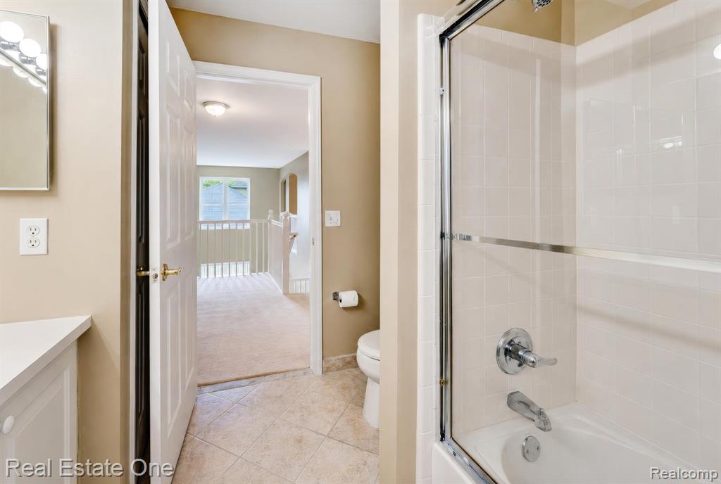 3622 Camden Court, Auburn Hills, MI 48326 — Photo 35