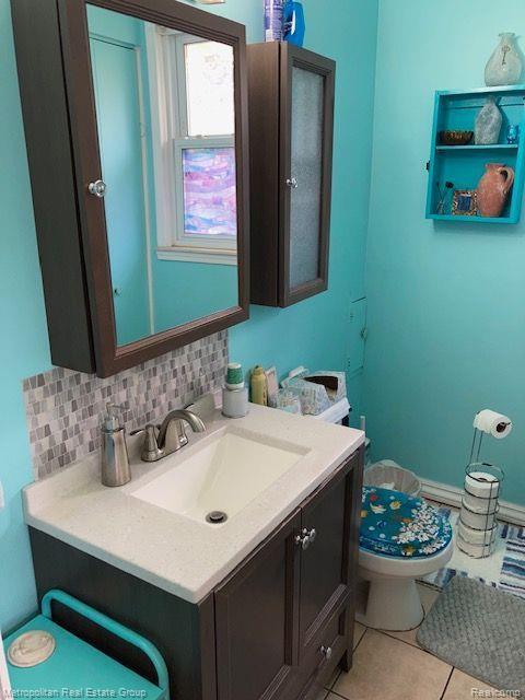 8403 HARDING, Center Line, MI 48015 — Photo 15