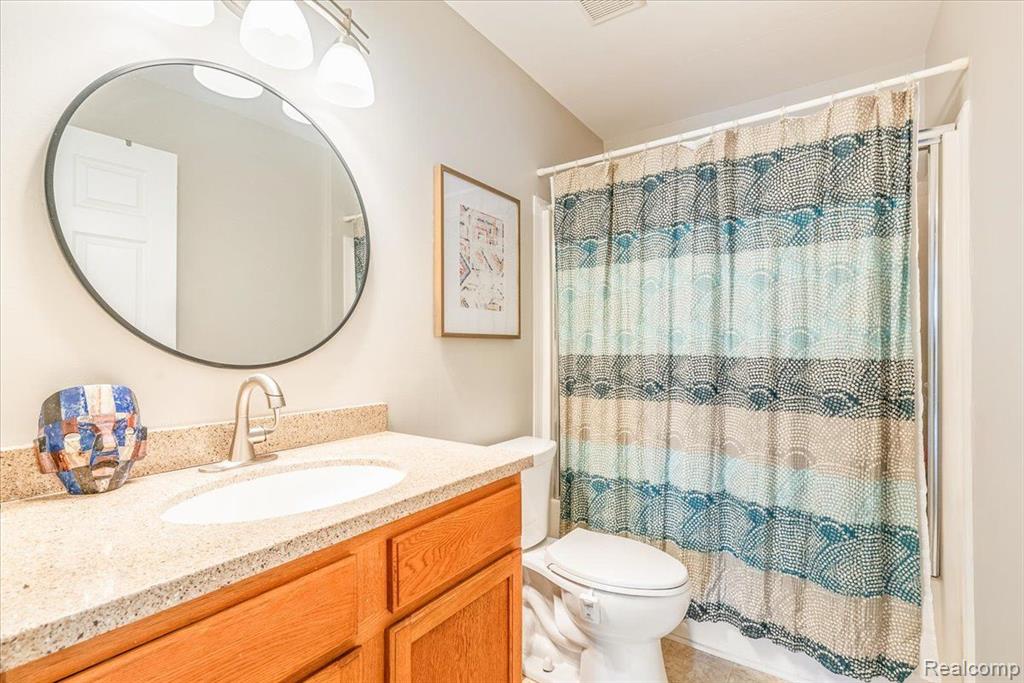 42936 N CUMBERLAND Drive, Belleville, MI 48111 — Photo 20
