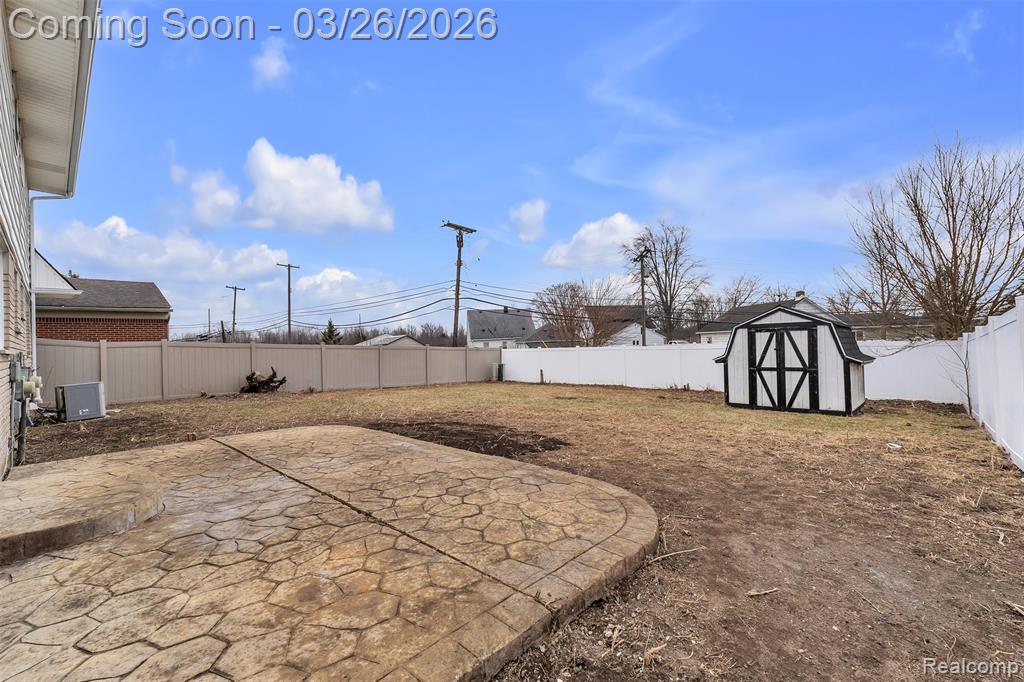 20051 Churchill Avenue, Brownstown, MI 48183 — Photo 60