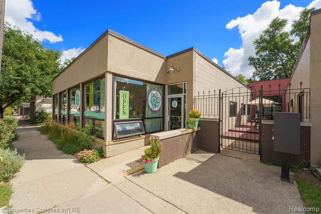 624 Livernois Street, Ferndale, MI 48220 — Photo 14