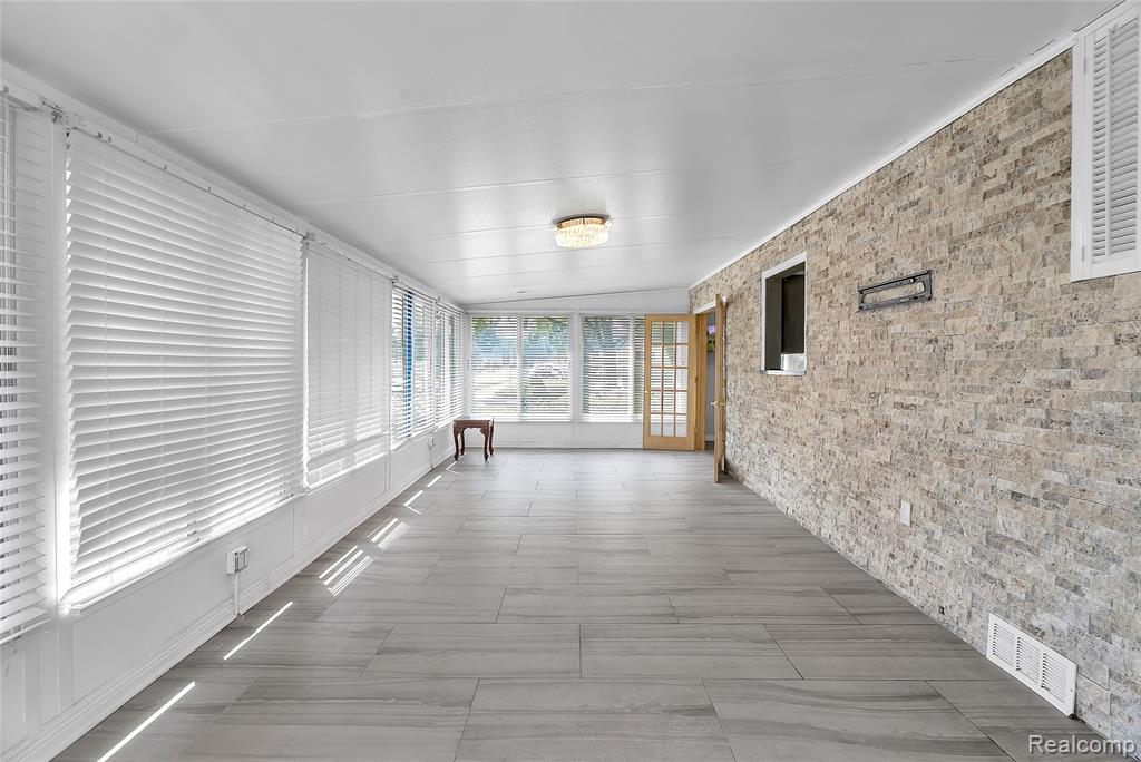 4517 Culver Street, Dearborn Heights, MI 48125 — Photo 16