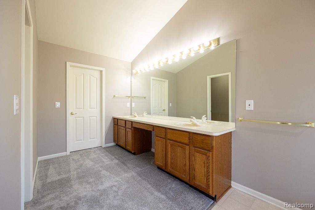 46523 INVERNESS Road, Canton, MI 48188 — Photo 47