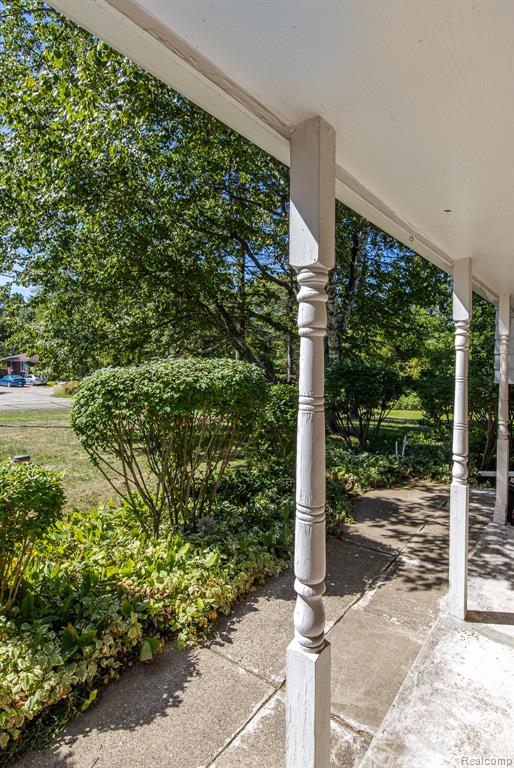 8410 Elizabeth Lake Road, White Lake, MI — Photo 5