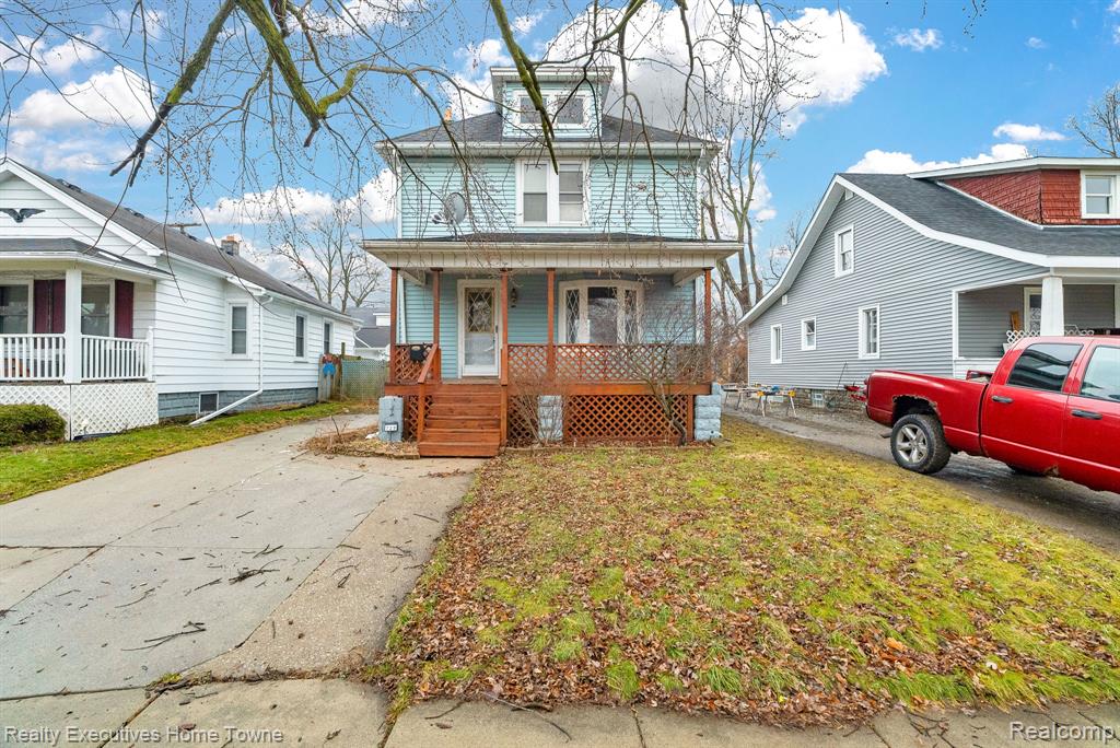 729 13th Street, Port Huron, MI 48060 — front exterior
