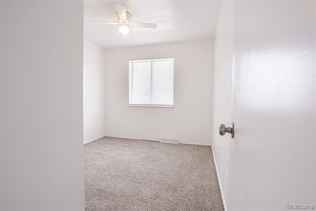 6627 Orange Lane, Flint, MI 48505 — Photo 28