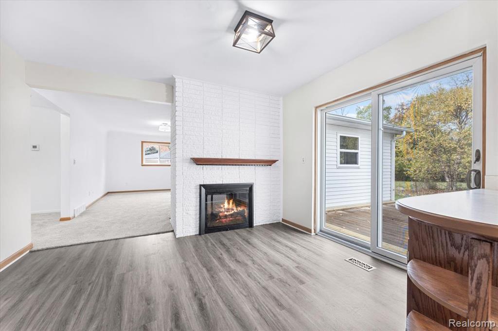25146 Dallas Drive, Grosse Ile, MI 48138 — Photo 10