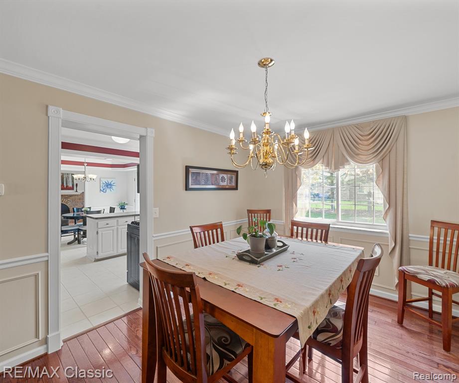 45597 HOLMES Drive, Canton, MI 48187 — Photo 12