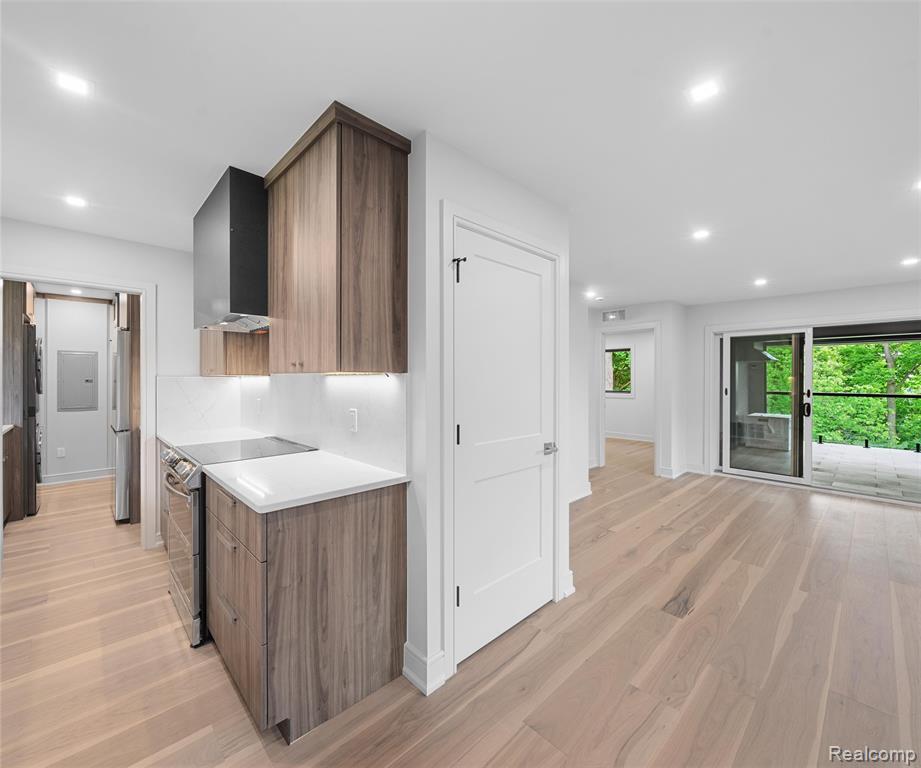 466 EAST Street, Northville, MI 48167 — Photo 10